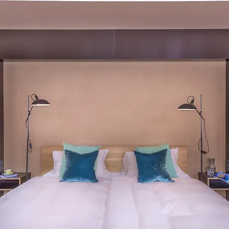 Design Chalets Lech *